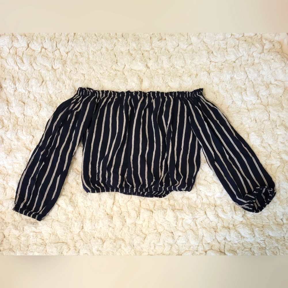 Brandy Melville crop top